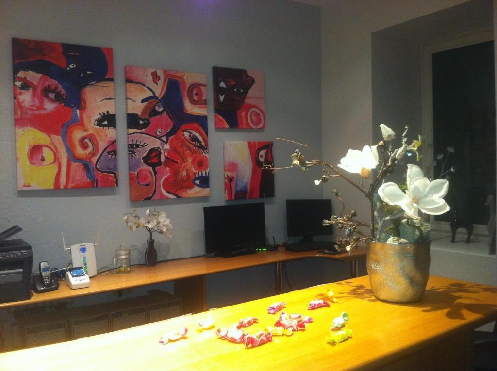 Amadeus Hotel Sarreguemines Luaran gambar